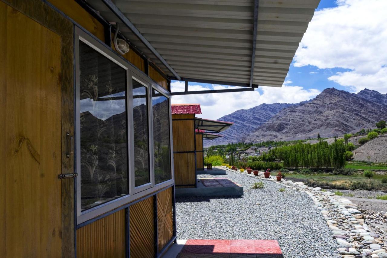Neryok'S Indus View Hotel Chimre Екстериор снимка