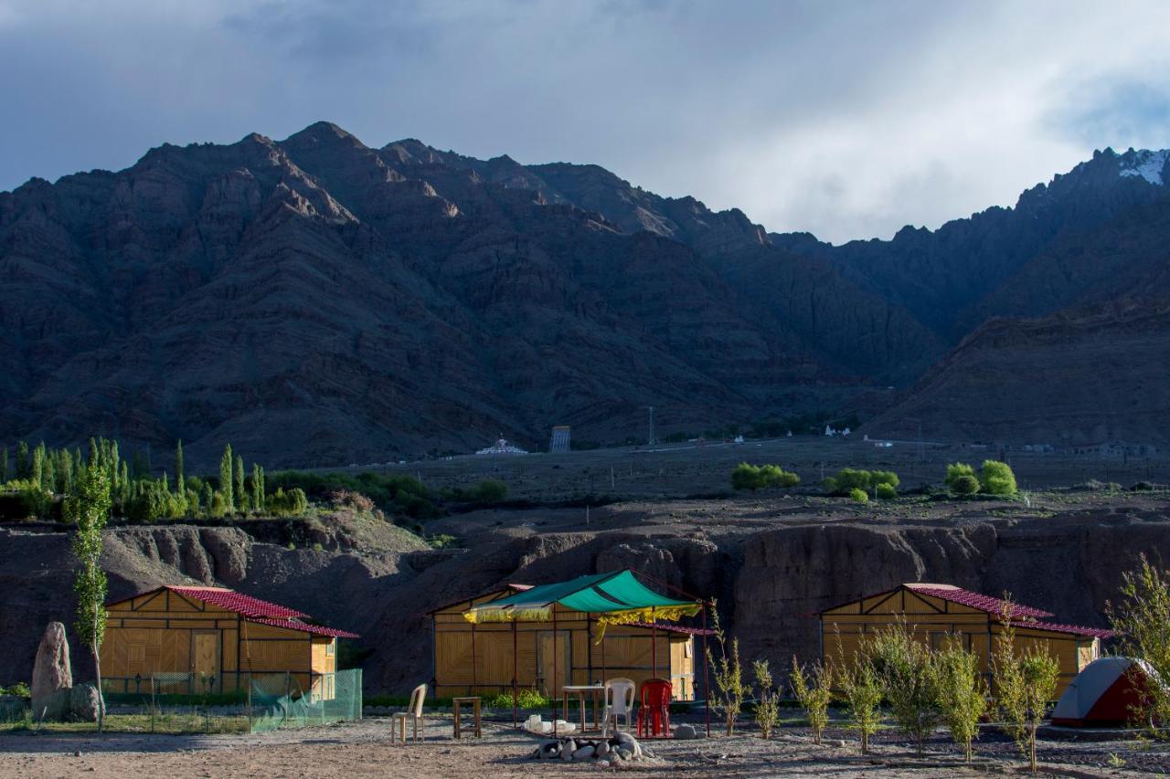Neryok'S Indus View Hotel Chimre Екстериор снимка